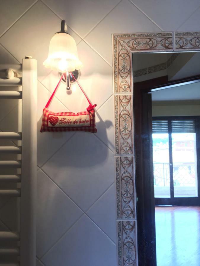 Jfk B & B Ciampino Buitenkant foto